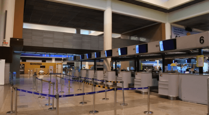 朝一のドンムアン空港